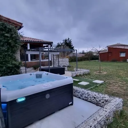 *villa Style Chalet Avec Piscine Et Jacuzzi* La Bruguière